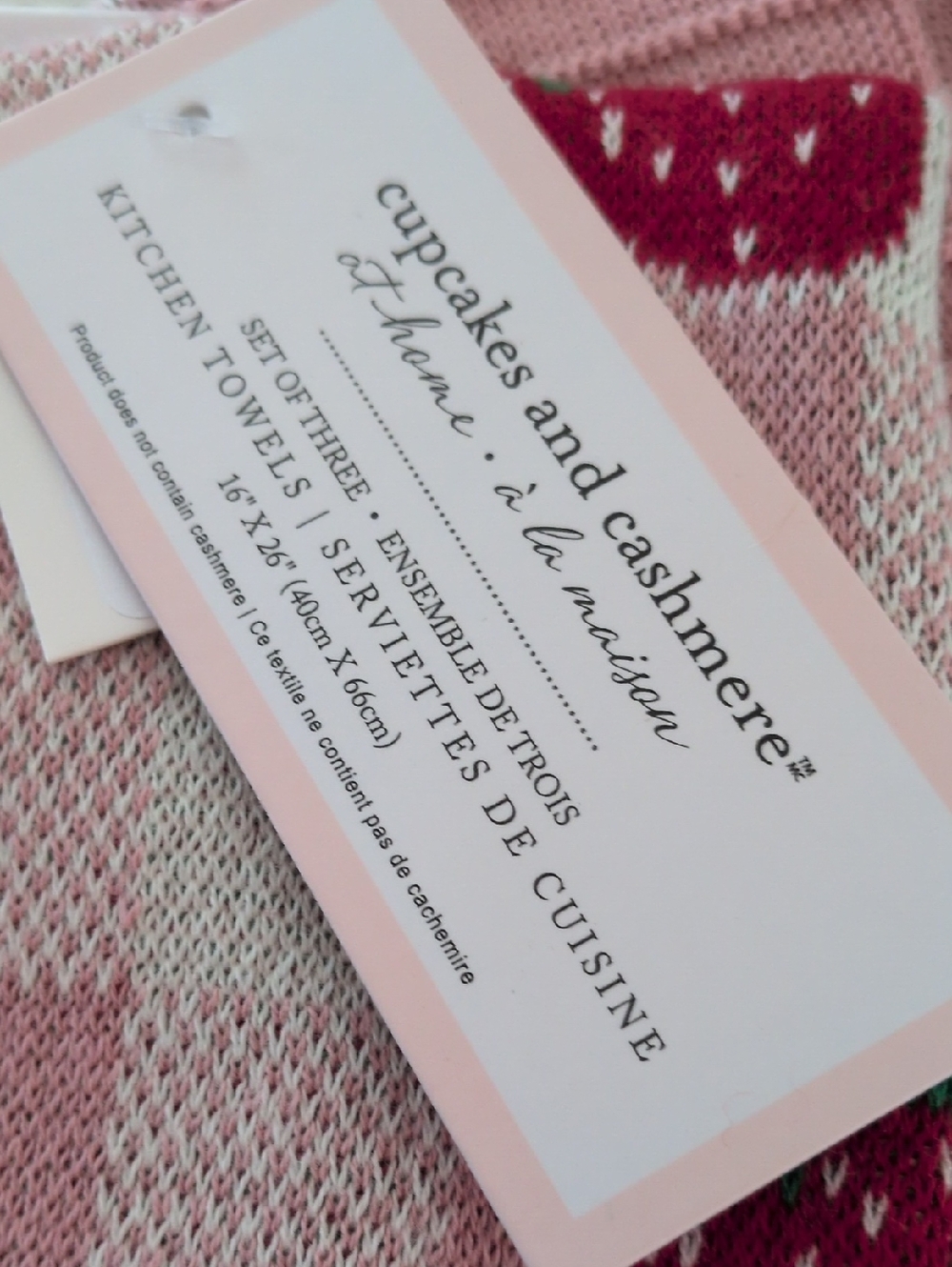 CUPCAKES And CASHMERE Pink Strawberry Kitchen Towels Very Nice Set Of 3; - Picture 2 of 6